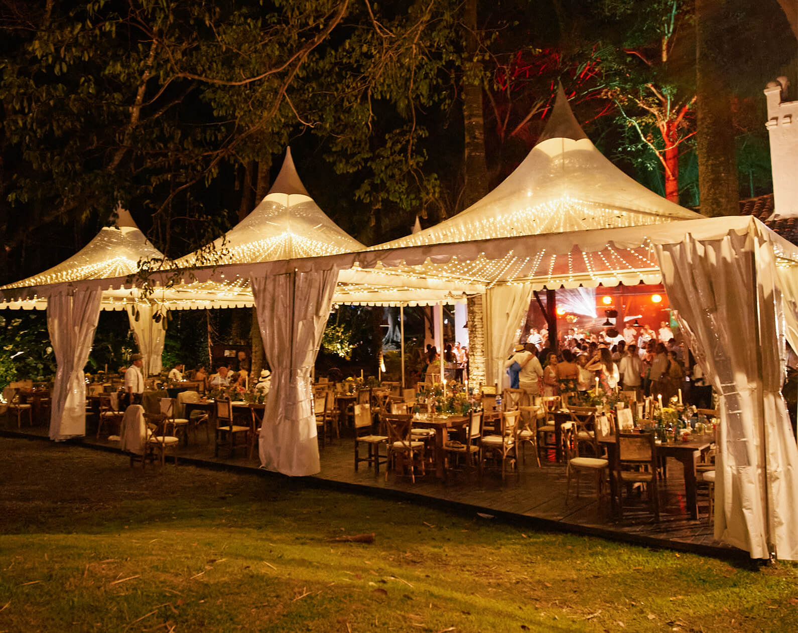 BODAS-3_INVITADOS_02.jpg