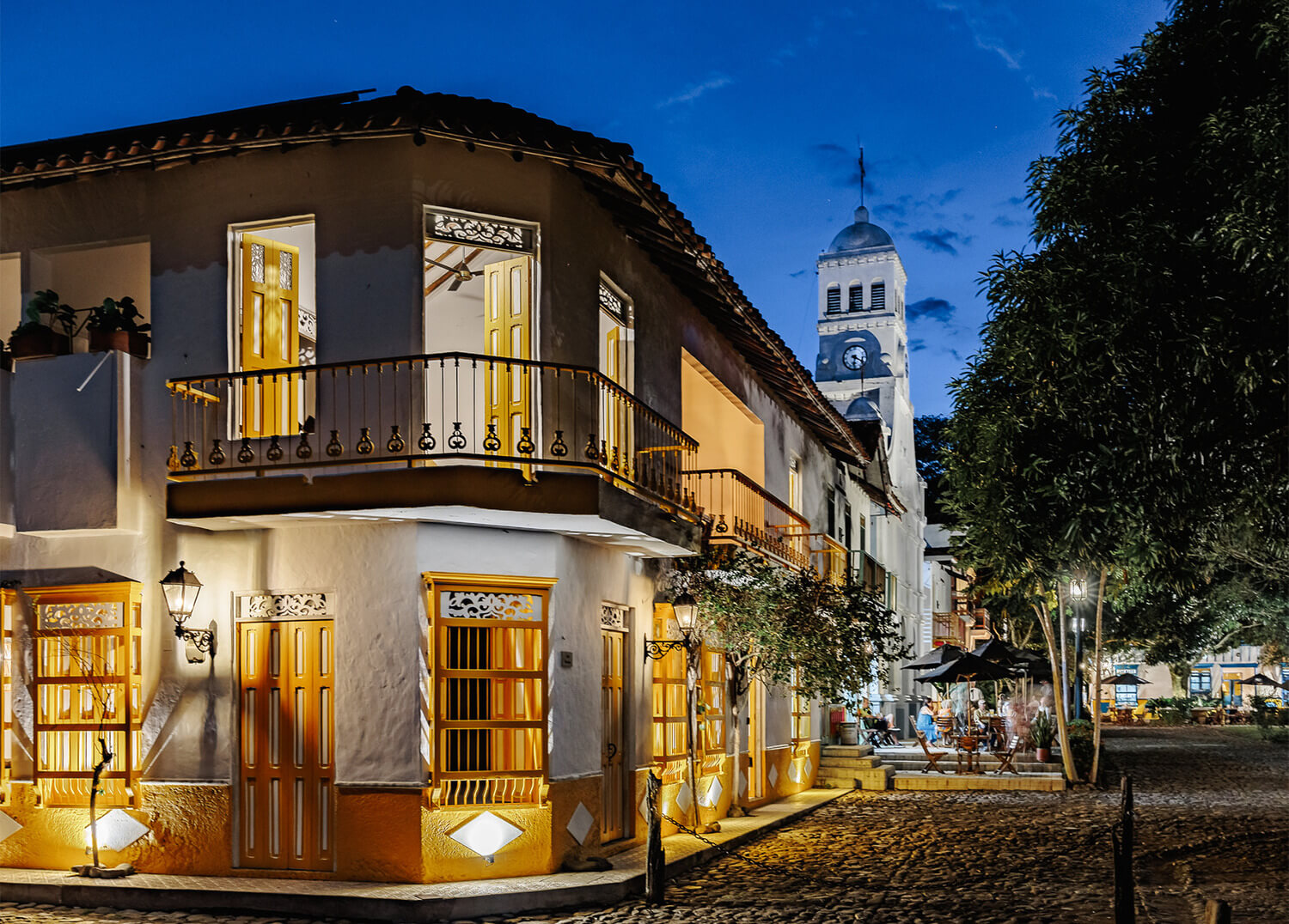 INICIO-1_HOTEL_INFO_01.jpg