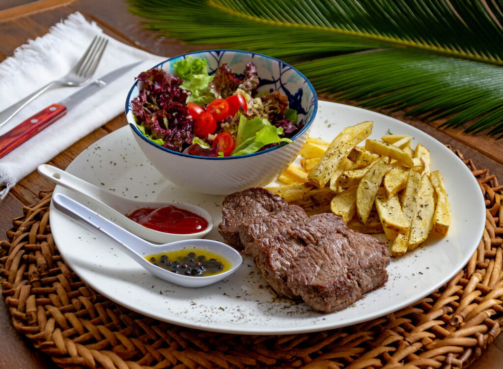 RESTAURANTES-1_MANGO_01.jpg